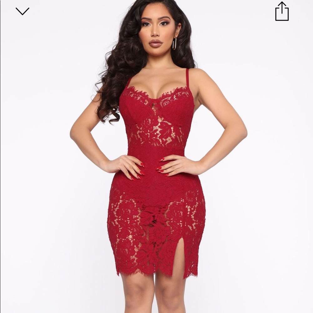 Fashion Nova (Dropping Hints Lace Dress)